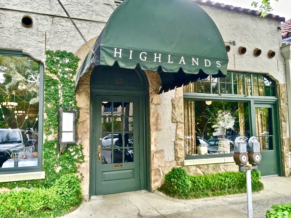 Read more about the article Highlands Bar & Grill